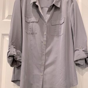 Brand new - never worn - ladies button down shirt Roz and Ali